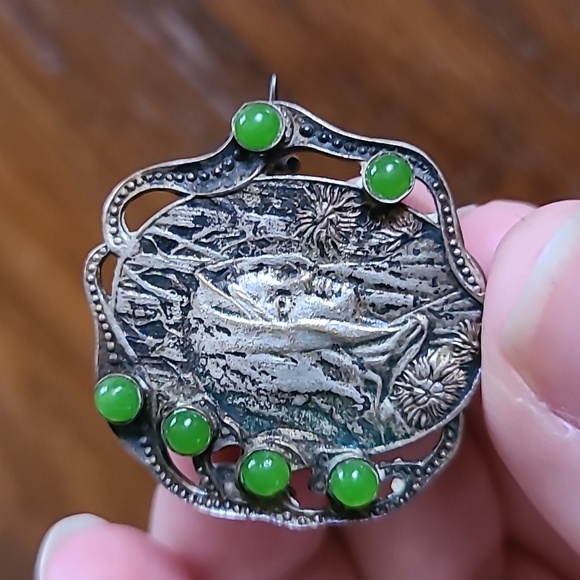 Antique Art Nouveau Brooch Silver With Green Accent - Picture 8 of 8